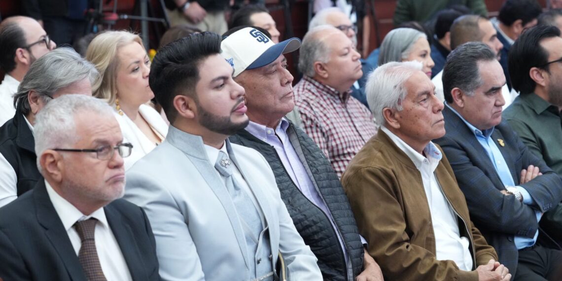 Gobernador Rubén Rocha Moya anuncia pavimentación del Boulevard Adolfo López Mateos en Jahuara II.