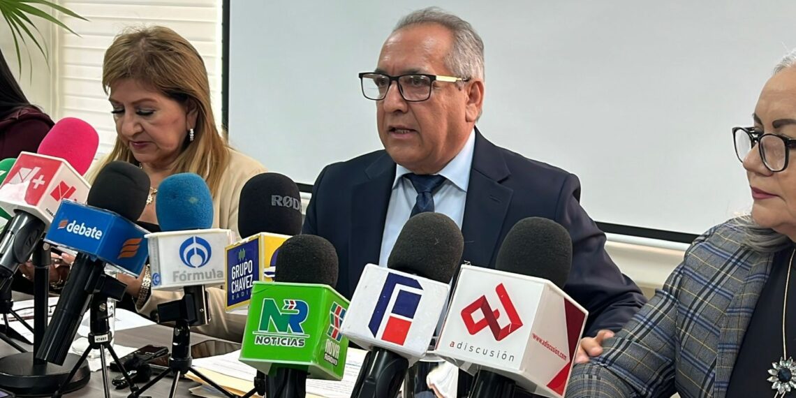 Obras que se ejecutarán con el crédito de los 2 mil 300 mdp, son demandas sociales: Ambrocio Chávez