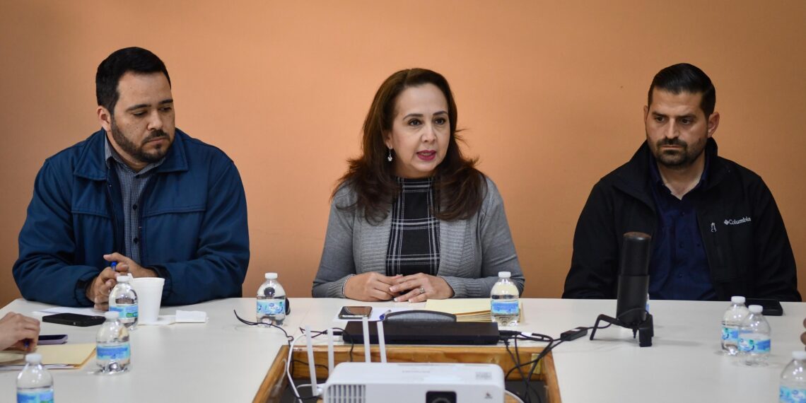 Entregan constancias a 11 nuevos Testigos Sociales del Comité de Obras Públicas en Culiacán