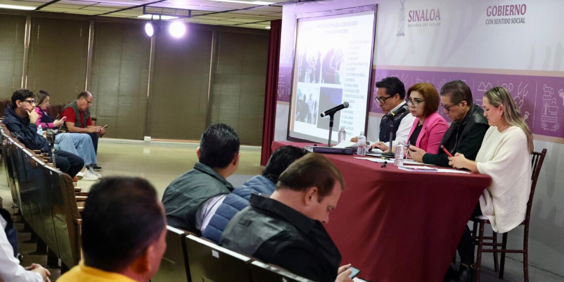 Autoridades Federales y Estatales, aseguran 4 civiles, armamento, vehículos, equipo táctico y artículos para la elaboración de droga