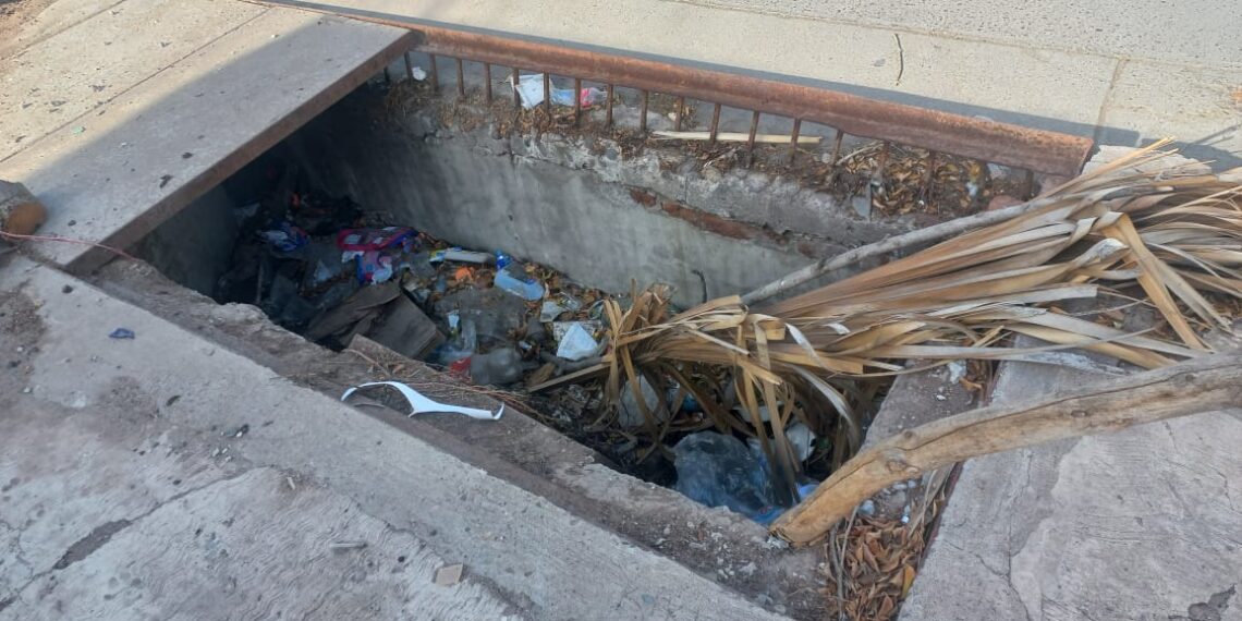 Vecinos de la colonia centro reportan  boca de tormenta sin tapadera. NR | Noticias