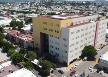 Llaman a padres de familia a proteger a sus hijos ante las bajas temperaturas