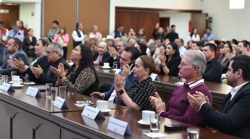 Rescate de agua y recuperar estatus sanitario en ganadería es prioritario en Sinaloa, coinciden diputados