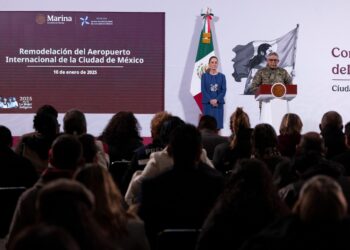 PRESIDENTA DE MÉXICO ANUNCIA REMODELACIÓN DEL AEROPUERTO INTERNACIONAL DE LA CIUDAD DE MÉXICO
