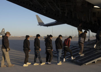Encuesta en EE.UU. revela qye políticas de deportación de Trump cuentan con una aprobación del 59 %