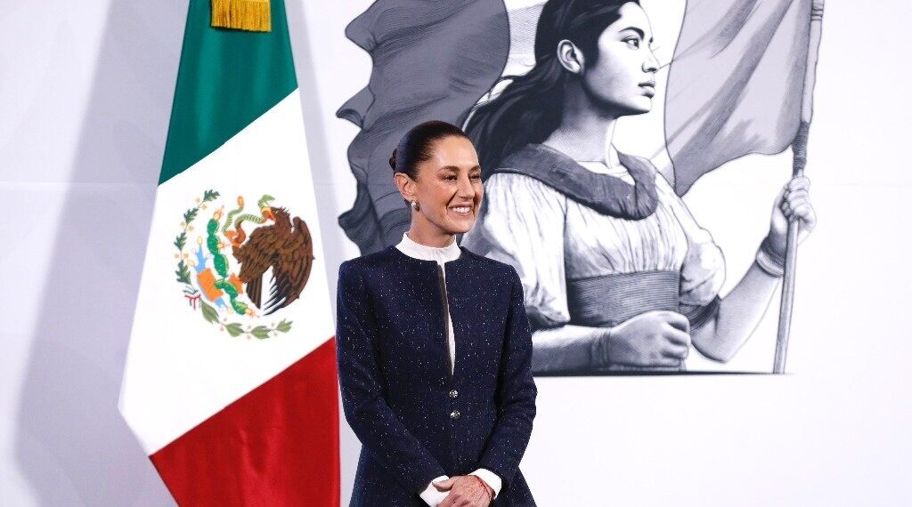 2025 será un buen año para la economía mexicana: Sheinbaum tras pronóstico a la baja de Banxico