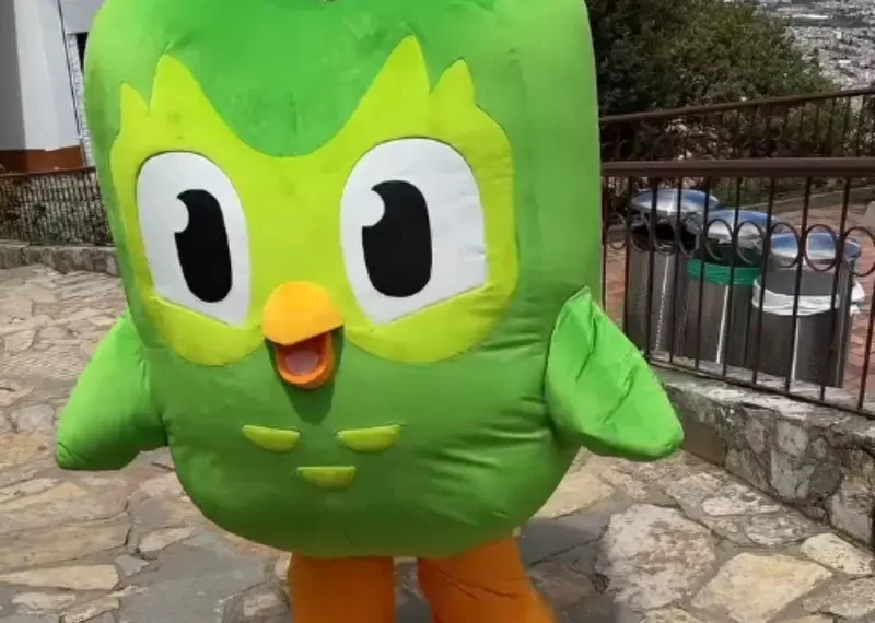 ¡Se lo cargó el clown! Búho de Duolingo “murió”; aquí los detalles