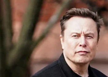 ‘Aterradoramente inteligente’: Musk presenta Grok 3, lo nuevo de su chatbot