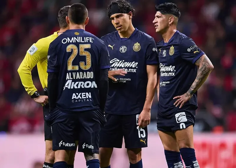 Comisión de Árbitros no culpa a televisora por gol anulado en Toluca-Chivas