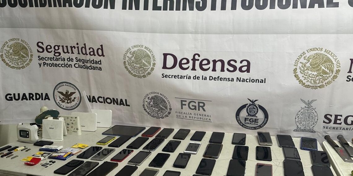 Nueva revisión en el Penal de Aguaruto; encuentran celulares, armas blancas y droga