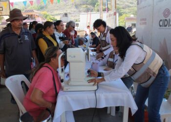 El sistema dif lleva servicios comunitarios a chametla y a rosario