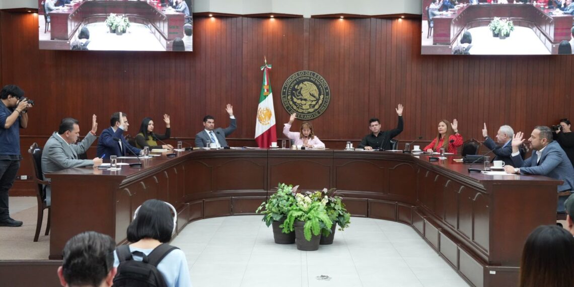 Diputación Permanente da lectura a seis iniciativas; una garantiza igualdad de género en mandos policiacos