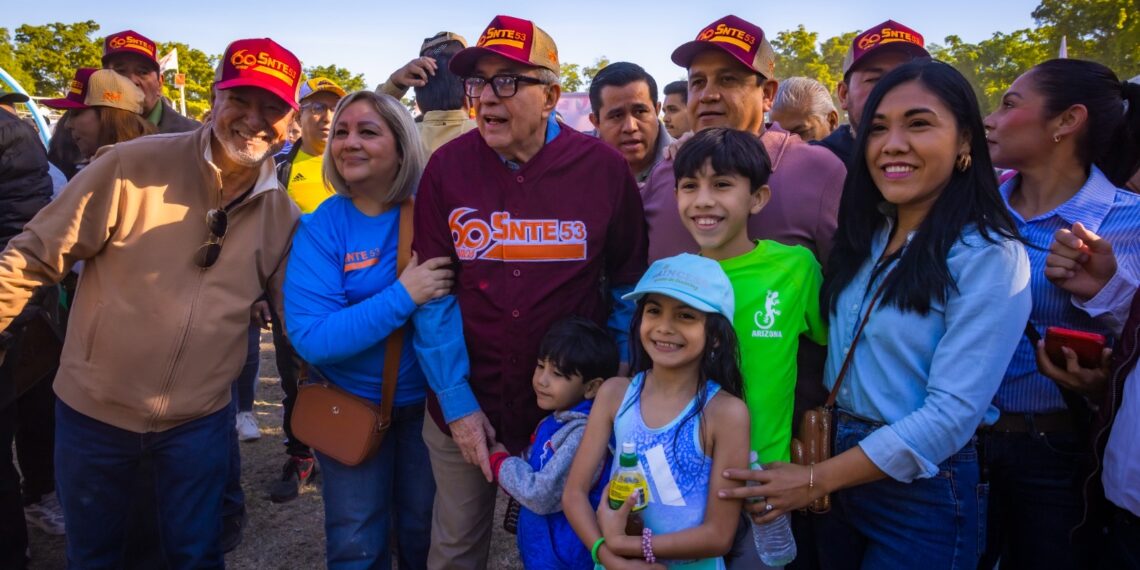 El amor a la educación de las y los maestros, son una muestra de toda la grandeza de Sinaloa: Rocha Moya