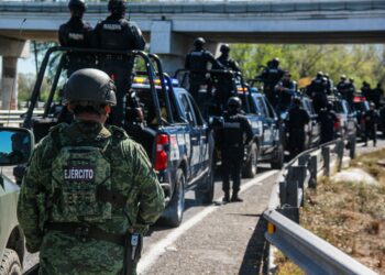 Diferentes corporaciones refuerzan Ruta Segura a Mazatlán