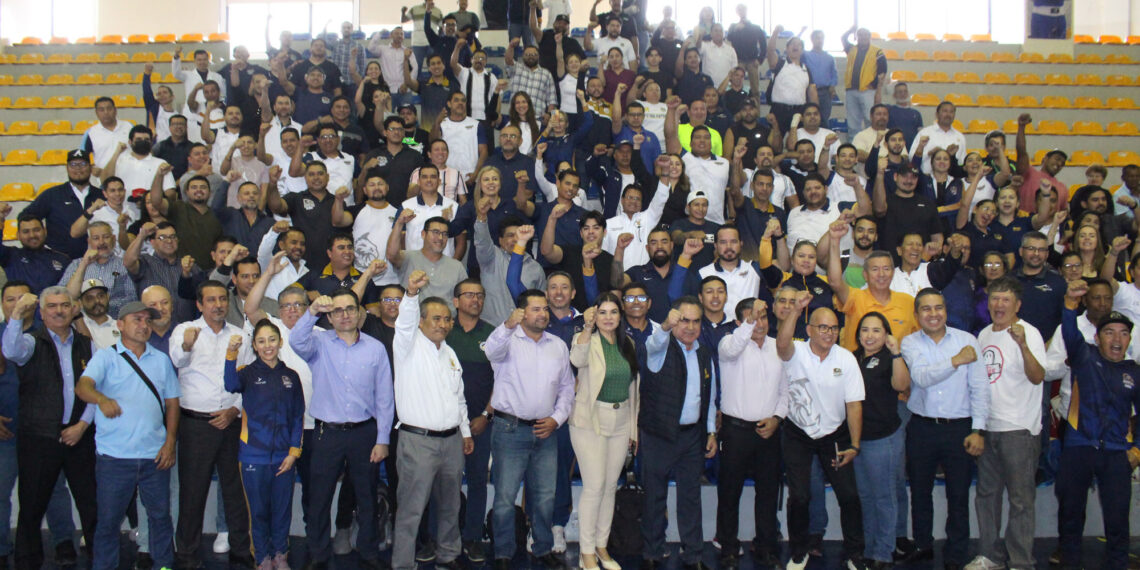 Cumple su palabra el Rector Jesús Madueña; da certeza laboral y entrega 103 titularidades académicas y 48 movimientos de nómina en la Dirección de Deportes de la UAS