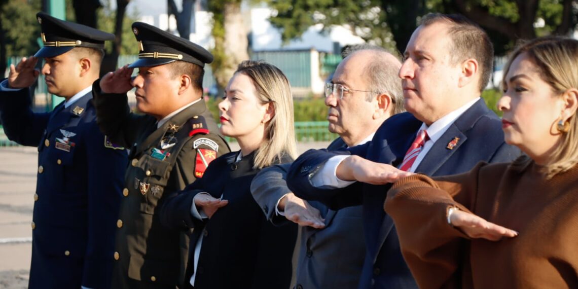 Gobierno de Sinaloa conmemora el 110 aniversario de la Fuerza Aérea Mexicana en acto cívico oficial