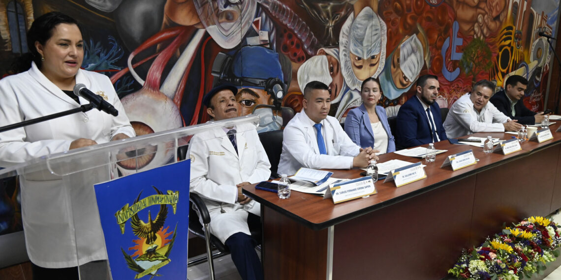 Realiza el CIDOCS la Graduación de 16 Pasantes de Servicio Social de Bioquímica de la Facultad de Ciencias Químico Biológicas de la UAS