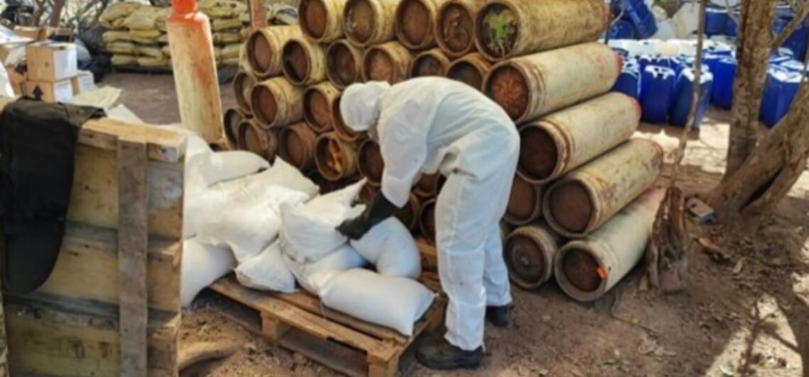 En dos días autoridades aseguran 20 “narcolaboratorios” en Culiacán y Cosalá