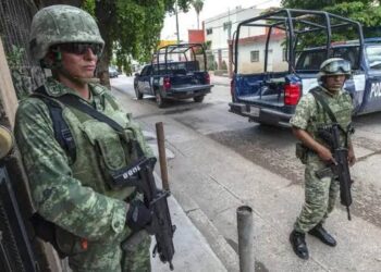 Túnel secreto conectaría casas en el sector Tierra Blanca, en Culiacán