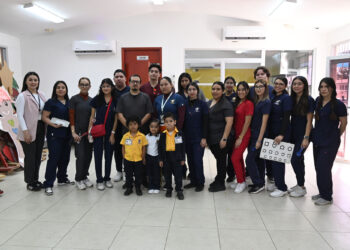 Especialistas en Optometría realizan una Jornada de Detección Oportuna de Enfermedades Oculares a las y los pequeños del Jardín de Niños de la UAS