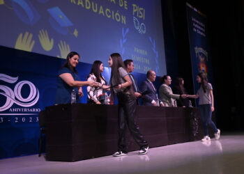 ¡Gran logro académico! Se gradúan 170 estudiantes del Programa Infantil Sabatino de Inglés del Centro de Estudio de Idiomas de la UAS