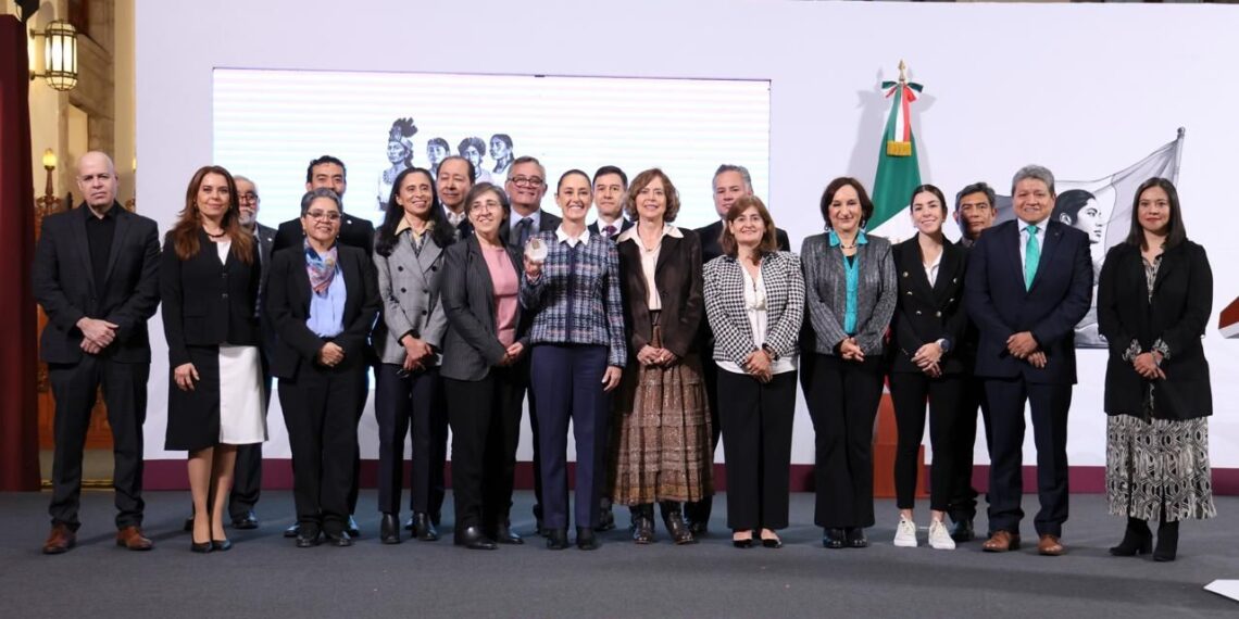 Presidenta Claudia Sheinbaum anuncia creación del centro nacional de diseño de semiconductores “kutsari” para hacer de México una potencia científica