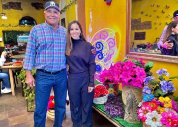 Secretaria de Turismo de Sinaloa vive la magia y tradición de El Fuerte
