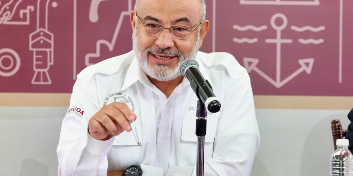 Desarrolla Sinaloa proyecto para usar tarjetas y no dinero en el transporte público