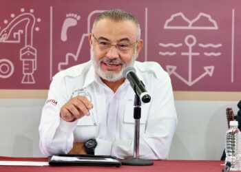 Desarrolla Sinaloa proyecto para usar tarjetas y no dinero en el transporte público