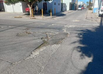 Ciudadanos reportan bache en el sector centro  – NR | NOTICIAS