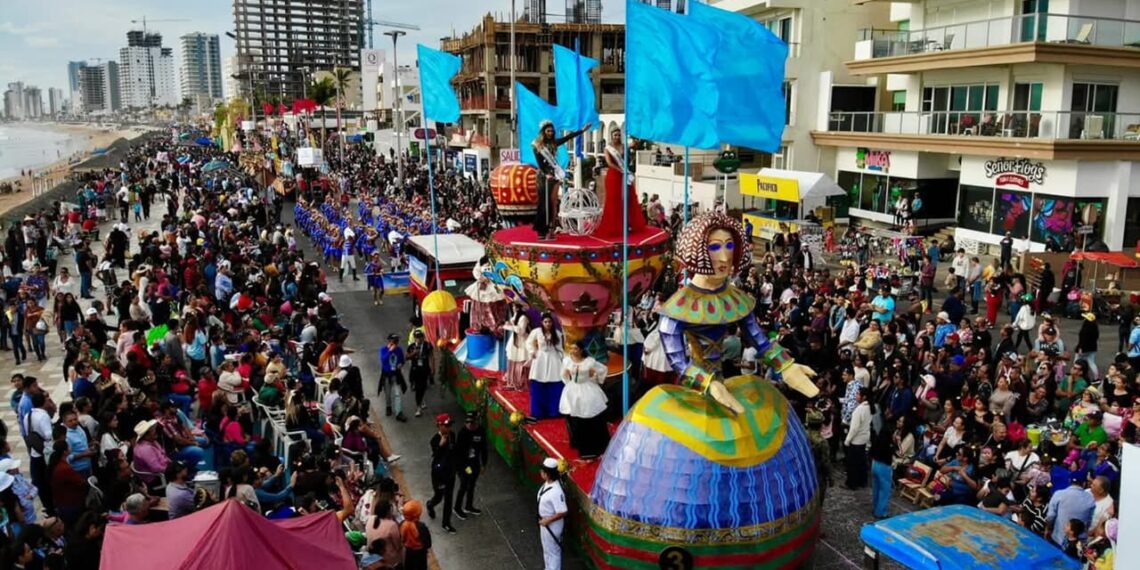Se espera una afluencia arriba de 950 mil visitantes para el Carnaval de Mazatlán: Sectur