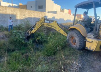 Inicia programa de limpieza y desazolve de arroyos, canales y drenes