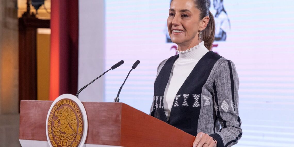 Presidenta Claudia Sheinbaum destaca reducción de 28.7% en promedio diario de víctimas de homicidio doloso entre 2018 y 2025; a la fecha se registran 10 homicidios diarios menos