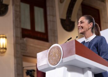 Presidenta Claudia Sheinbaum presenta programa nacional de infraestructura carretera 2025-2030; se intervendrán 4 mil km para conectar zonas vulnerables y fortalecer el desarrollo económico