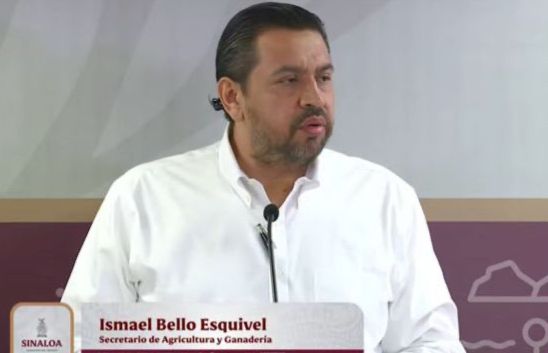 Llama el Secretario de Agricultura Ismael Bello Esquivel a productores a inscribirse al programa de coberturas del maíz