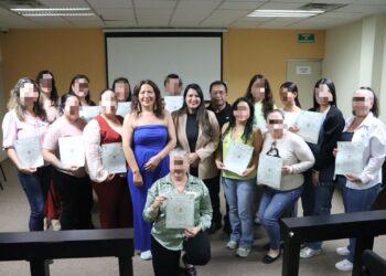 Culmina taller de emprendimiento de CJM e ICATSIN