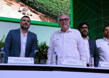 Estamos comprometidos con el campo sinaloense y los productores no están solos: Rocha Moya
