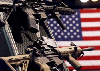 Armerías de EE.UU. serían cómplices de terrorismo con nueva designación a cárteles de Trump: Sheinbaum