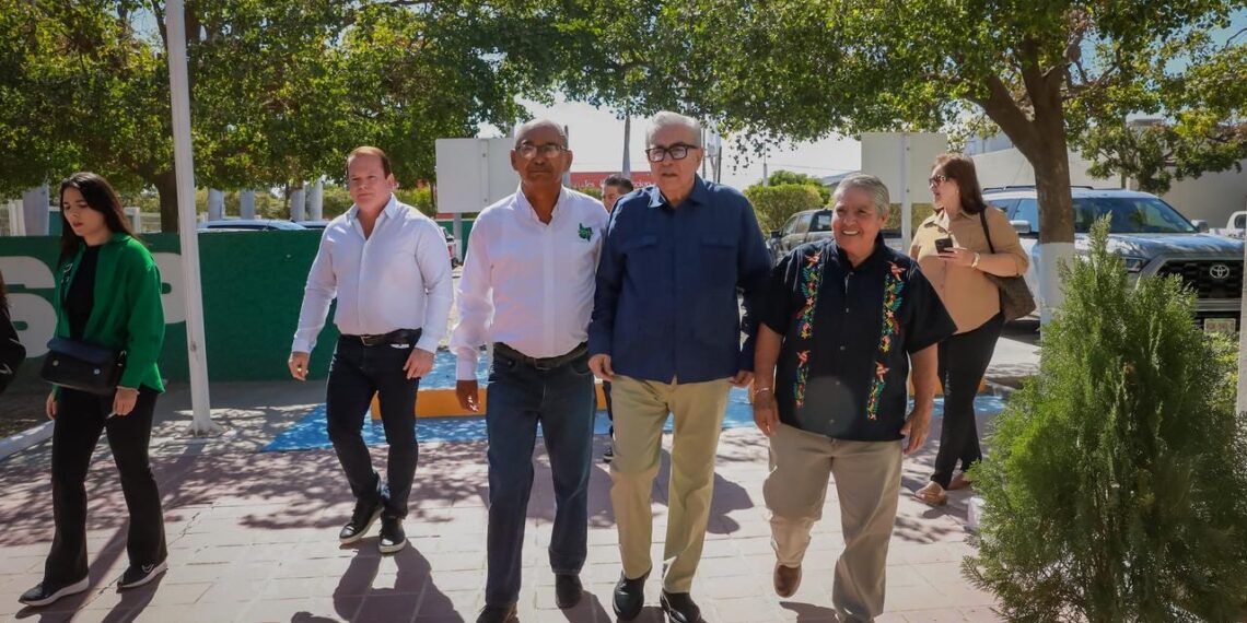 Cómo nunca Sinaloa le ha invertido y gestionado recurso a la agricultura: Rocha, al asistir al Informe de la AARSP