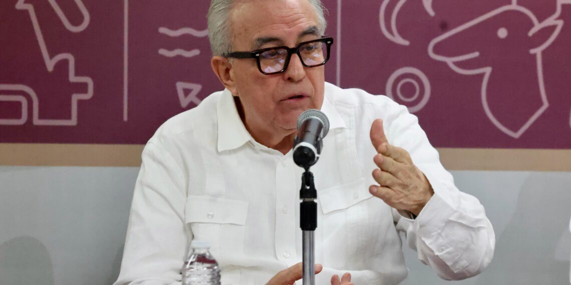 Exhorta Rocha a productores para la compra de coberturas del maíz