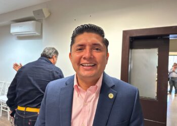 Trabajamos en un proceso democrático transparente y equitativo en la elección de síndicos municipales: Regidor César Gerardo