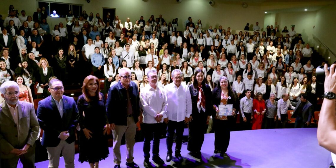 Creación de Maestría en Enseñanza de la Ciencia, para docentes, propone el gobernador Rocha