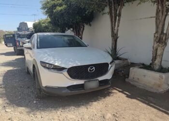 Recuperan vehículo con reporte de robo en Culiacán