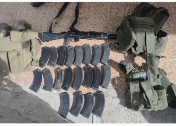 Buscaban cámaras en Villa Juárez y localizan vehículo con armamento