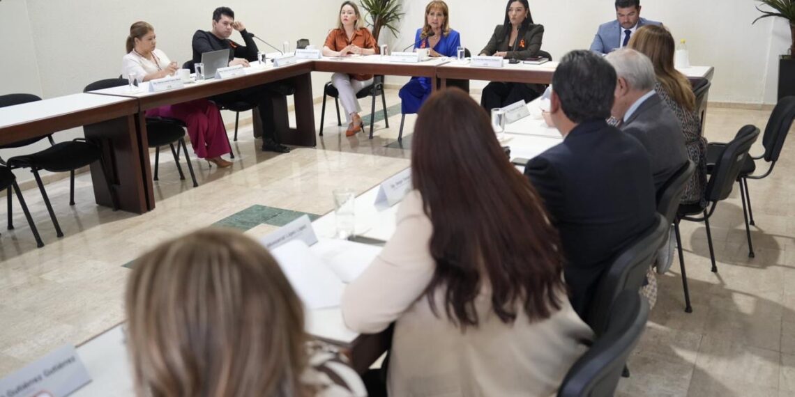 Eligen a jóvenes que participarán en el “Parlamento Juvenil 7 de Abril 2025”