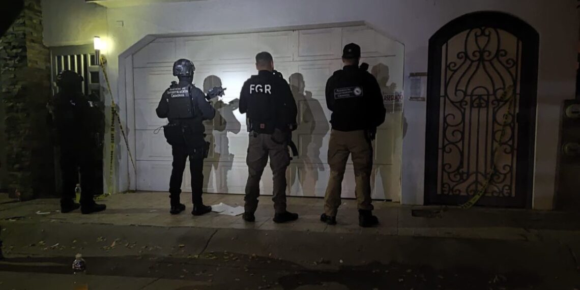 En un cateo en Culiacán, aseguran armas, drogas y vehículos