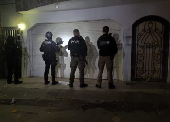 En un cateo en Culiacán, aseguran armas, drogas y vehículos