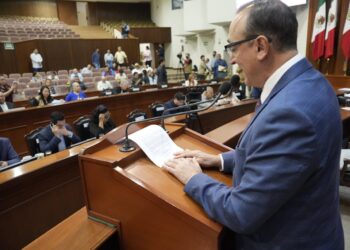 Diputados de Sinaloa dan lectura a reforma al Poder Judicial local