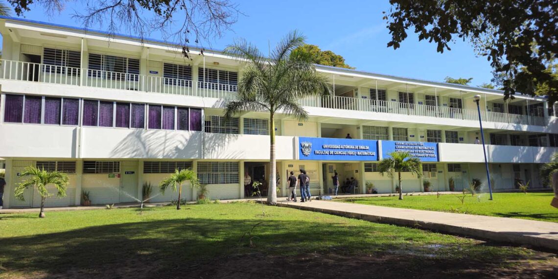 A través del investigador Francisco Ramos Brito, invitado como evaluador, la UAS tuvo representación en la Feria Nacional de Ciencias e Ingenierías