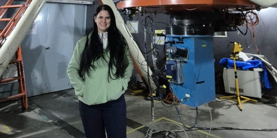 Investigadora de la UAS realiza estancia en el Observatorio Astronómico Nacional de San Pedro Mártir para observar y estudiar estrellas estándares